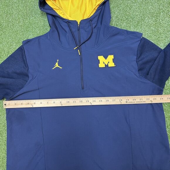 Jordan Michigan Wolverines On Field Mesh 1/2 Zip Jacket Players Issue Size Large - Picture 7 of 9
